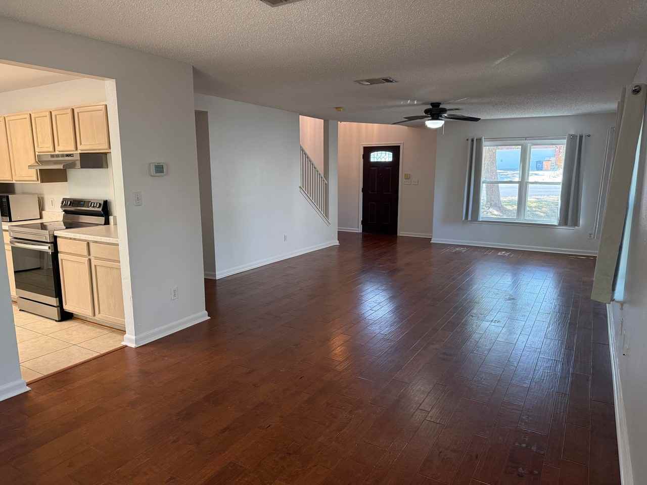 2308 Lavendale Ct - Photo 5 of 20
