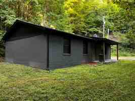 featured image of 515 Mcmillian Rd