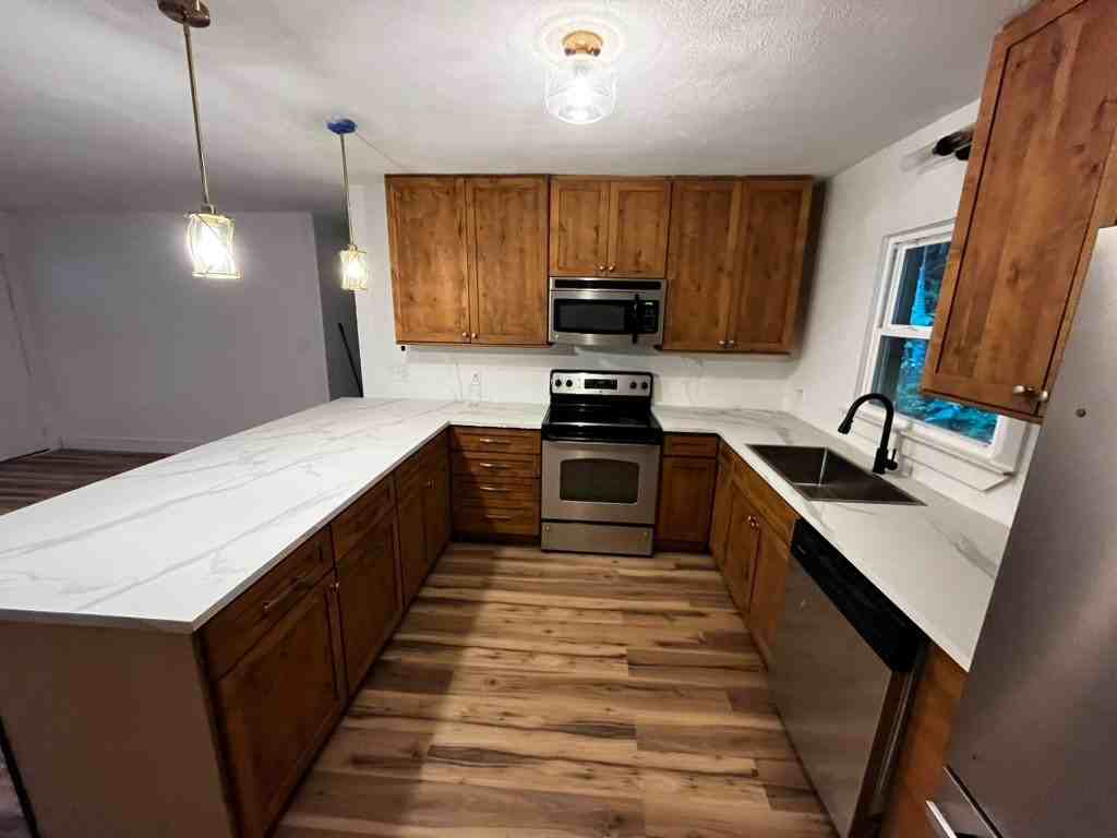 515 Mcmillian Rd - Photo 4 of 11