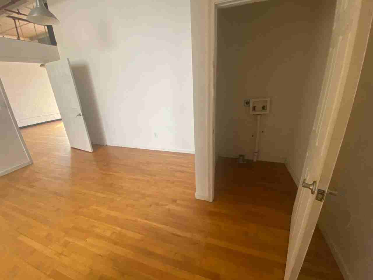 1501 Kemper St #342 - Photo 7 of 10