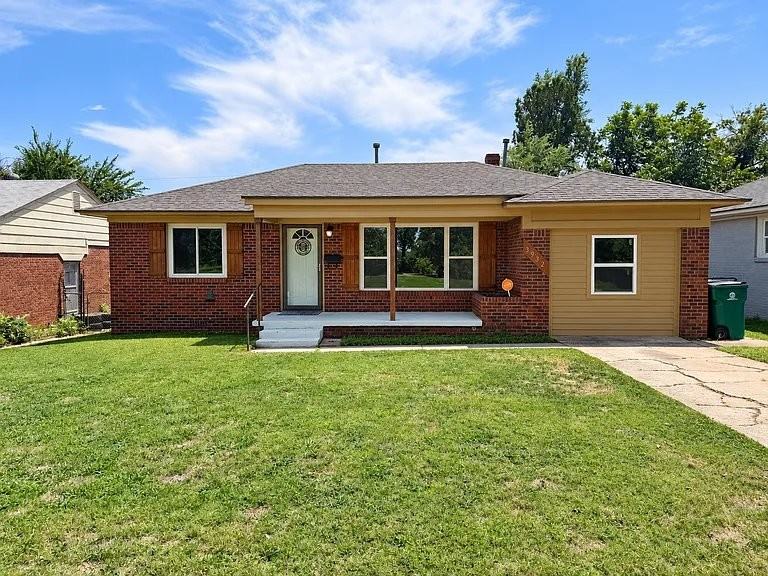 3932 Nw 33rd St - Photo 7 of 12