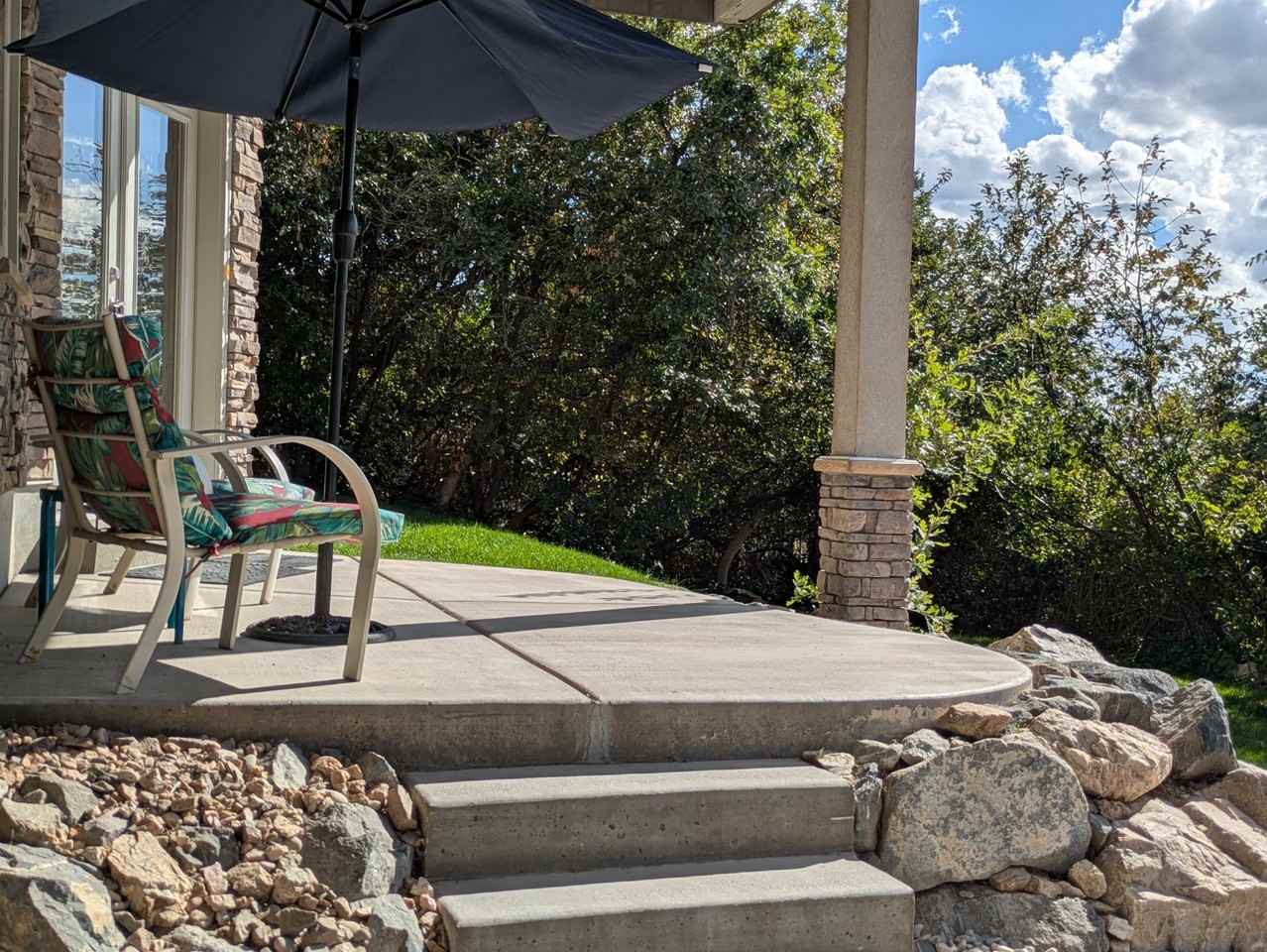 5145 Mile High Cir - Photo 4 of 20