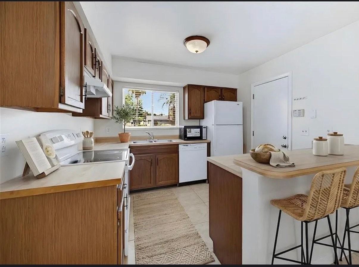 10330 Galliard Blvd - Photo 4 of 19