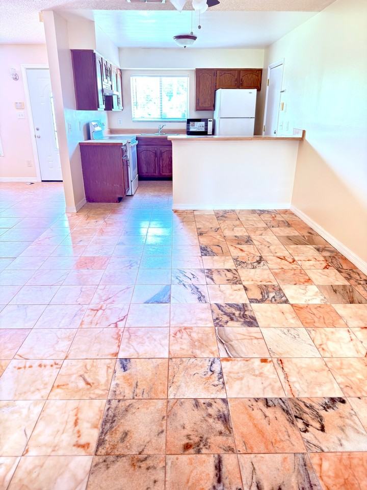 10330 Galliard Blvd - Photo 7 of 19