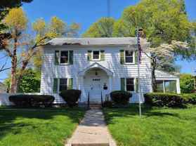 1201 Woodlawn Blvd - Photo 1 of 1