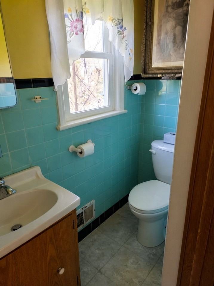 1201 Woodlawn Blvd - Photo 6 of 20