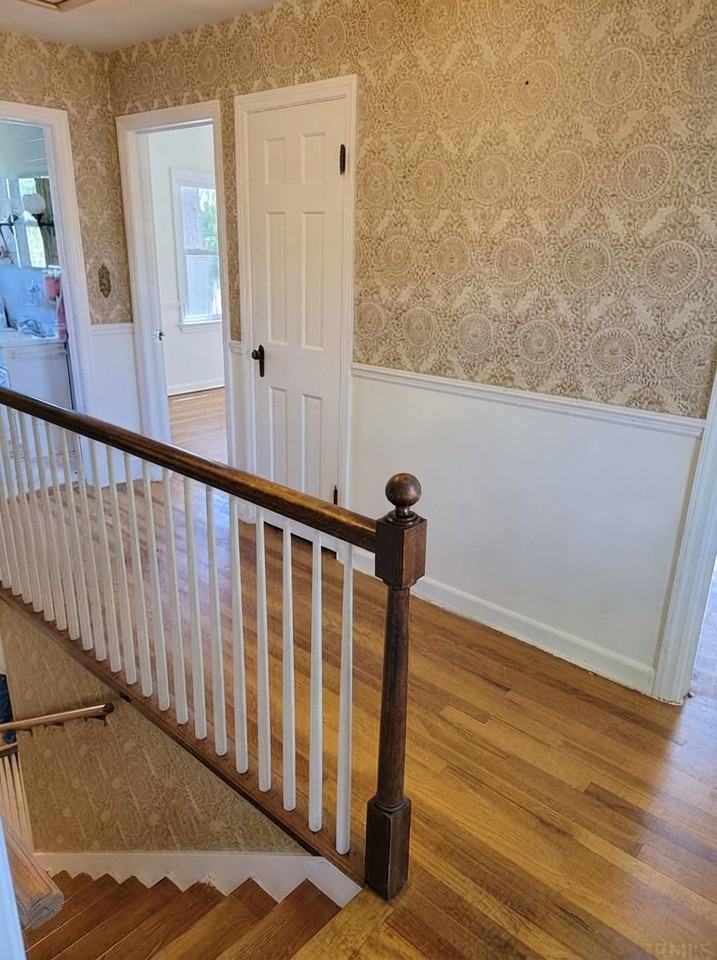 1201 Woodlawn Blvd - Photo 7 of 20