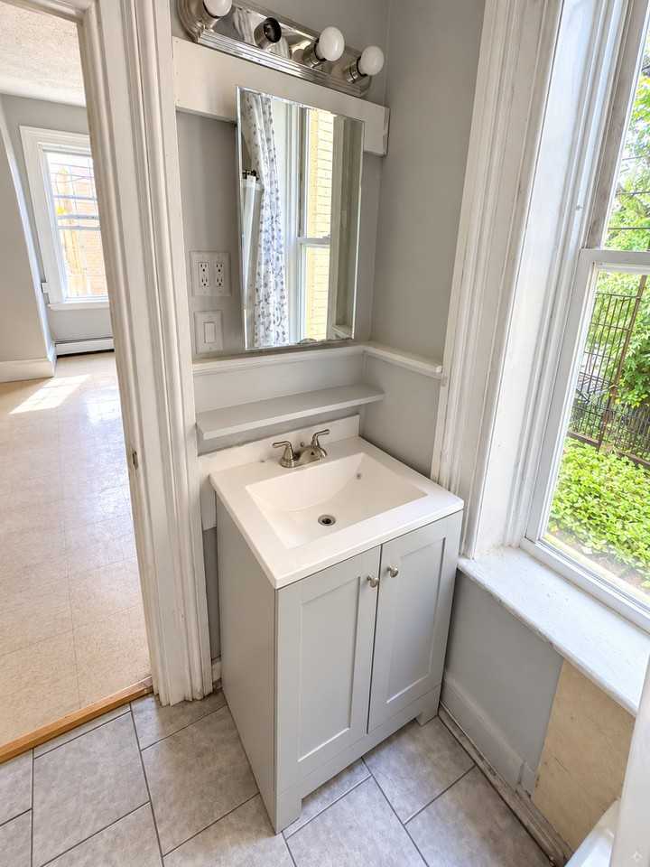 15 Clark St #2 - Photo 3 of 10