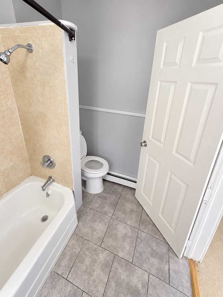15 Clark St #2 - Photo 5 of 10