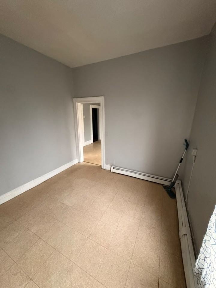 15 Clark St #2 - Photo 6 of 10