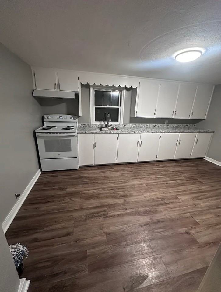 1805 Witherill St #2 - Photo 3 of 15