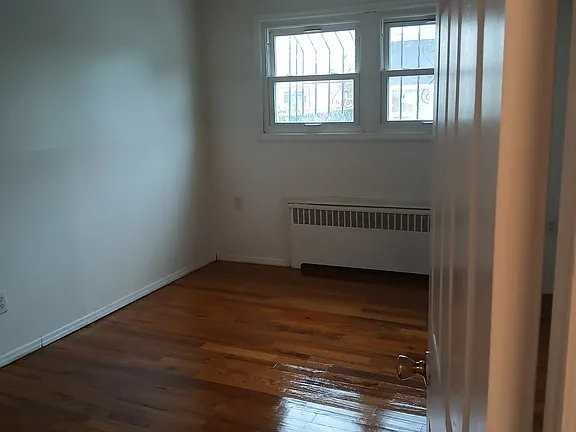 438 Beach 48th St - Photo 2 of 5