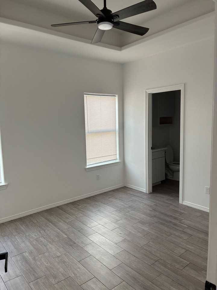3109 Basil Dr #3 - Photo 2 of 10