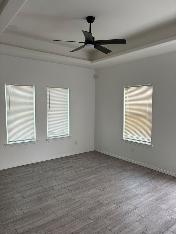 3109 Basil Dr #3 - Photo 7 of 10