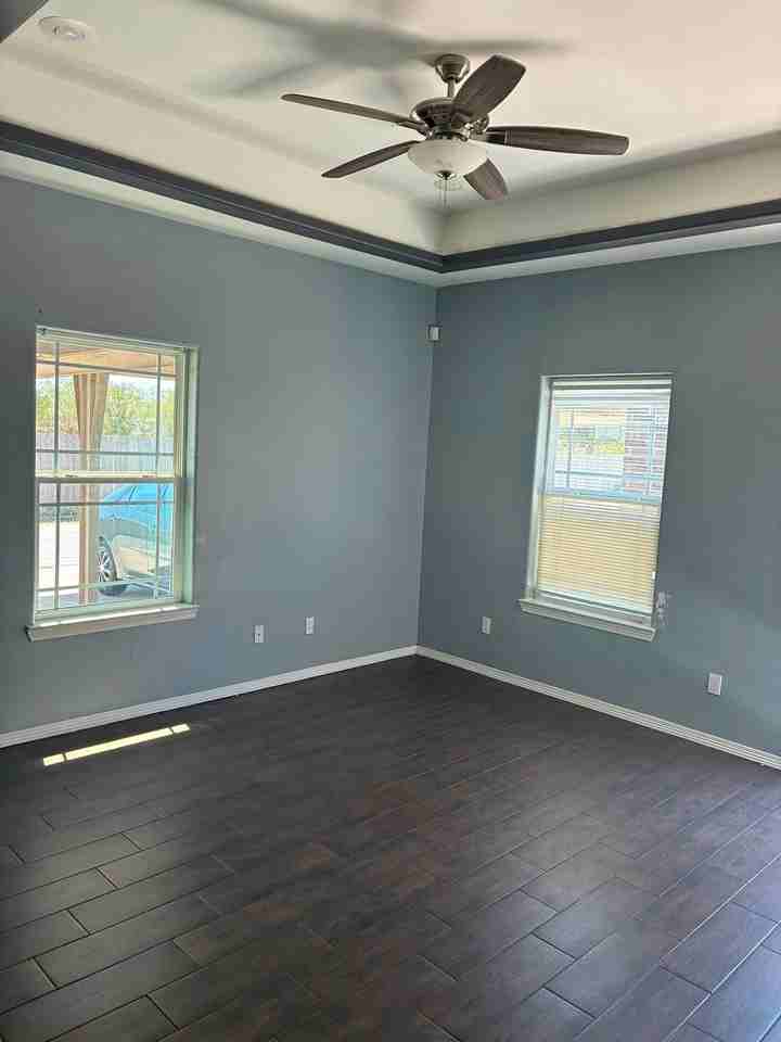 2912 Rosemary Dr #3 - Photo 4 of 10