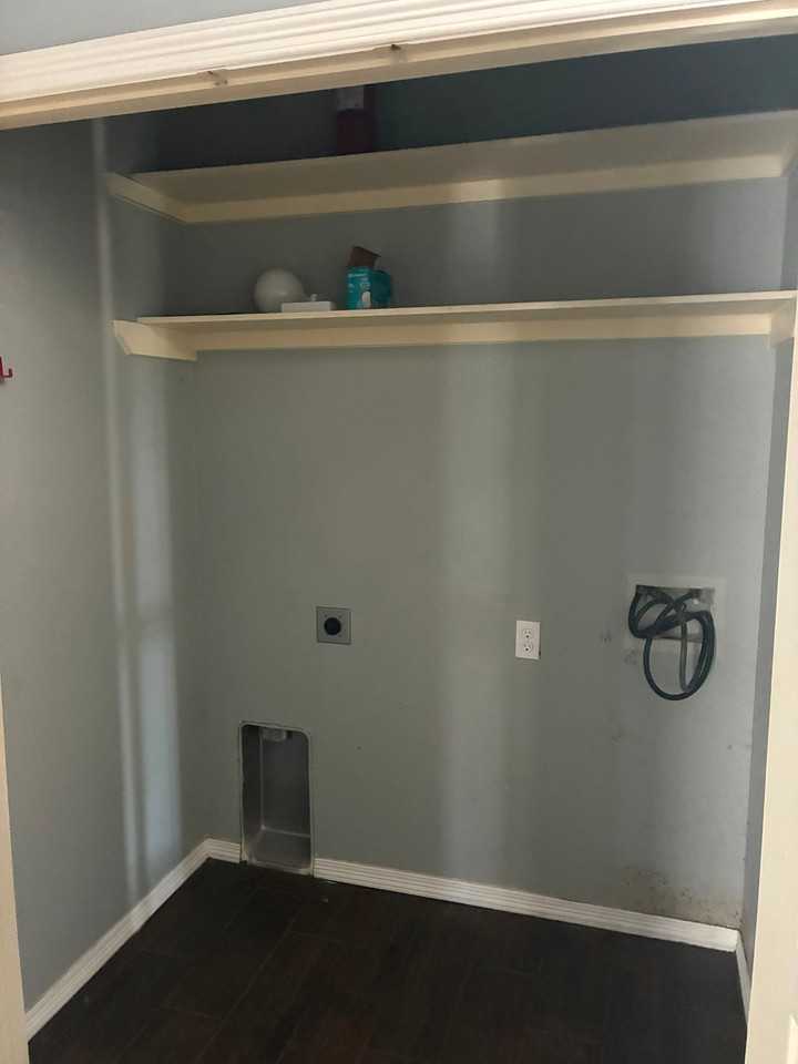 2912 Rosemary Dr #3 - Photo 5 of 10