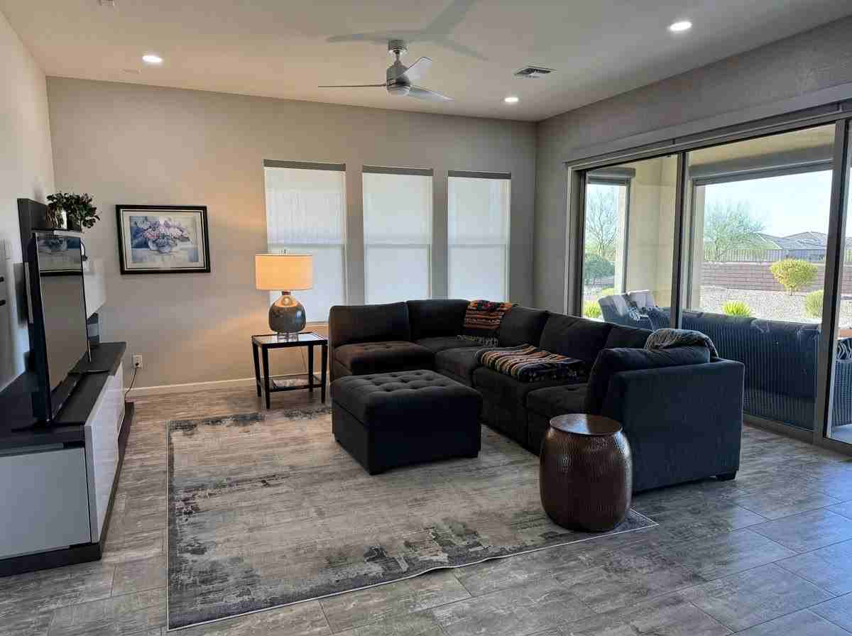 4590 Fletcher Ct - Photo 3 of 16