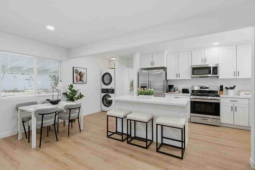3432 Par Dr - Photo 4 of 20