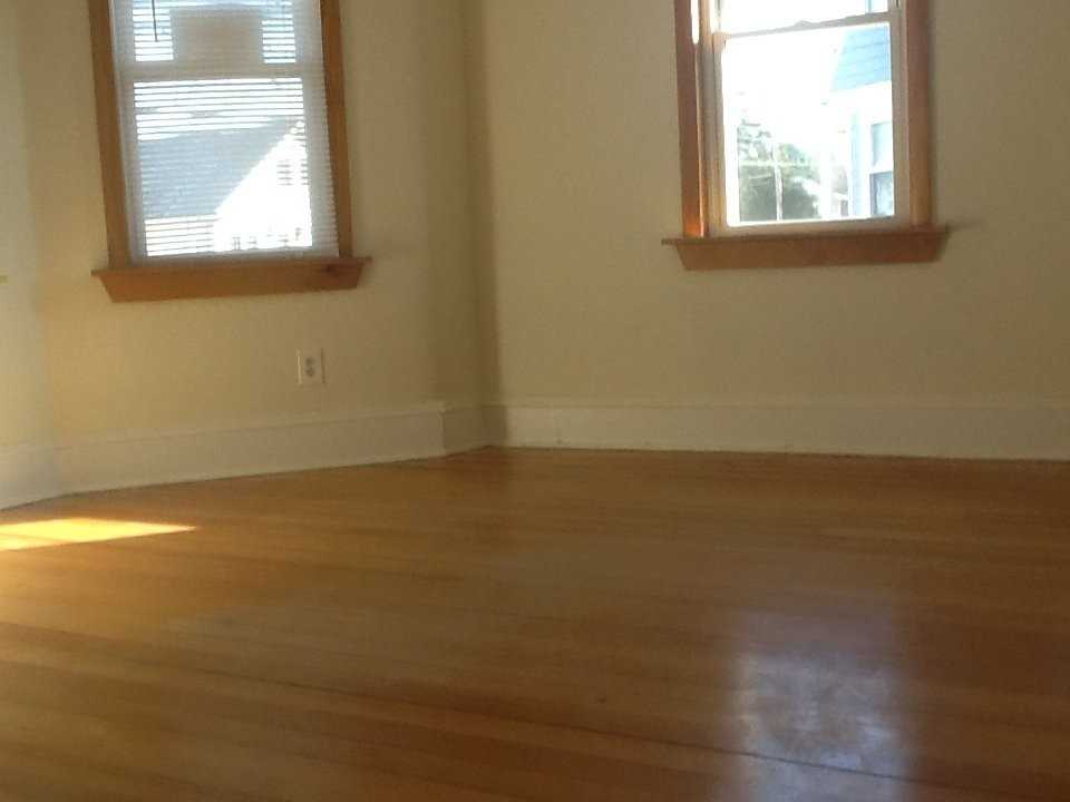 507 Middle Hwy - Photo 6 of 9