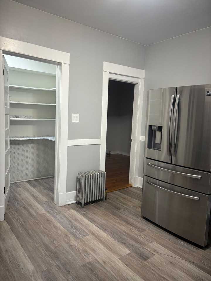 1815 Euclid Ave #2ndFL - Photo 3 of 14