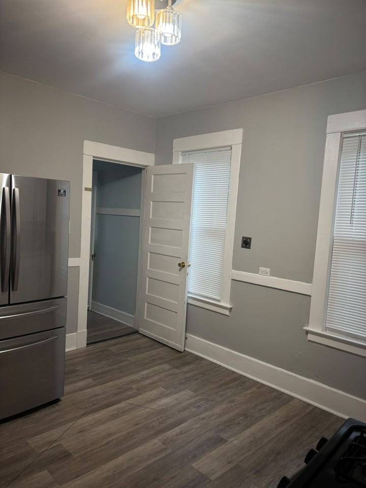 1815 Euclid Ave #2ndFL - Photo 5 of 14
