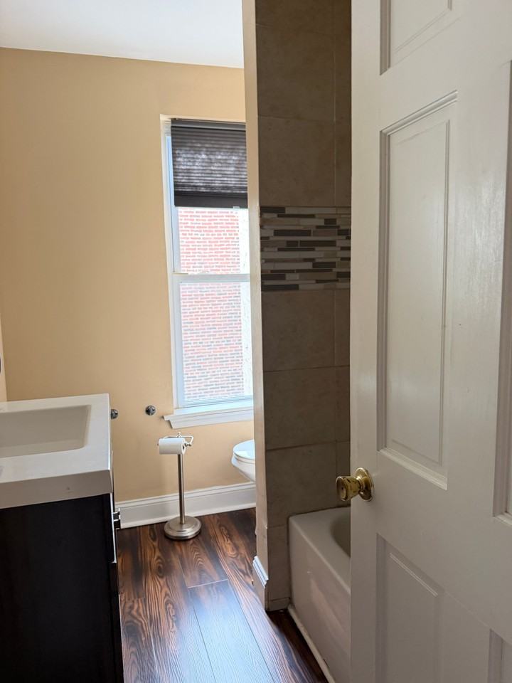 3208 Pearl St - Photo 4 of 16