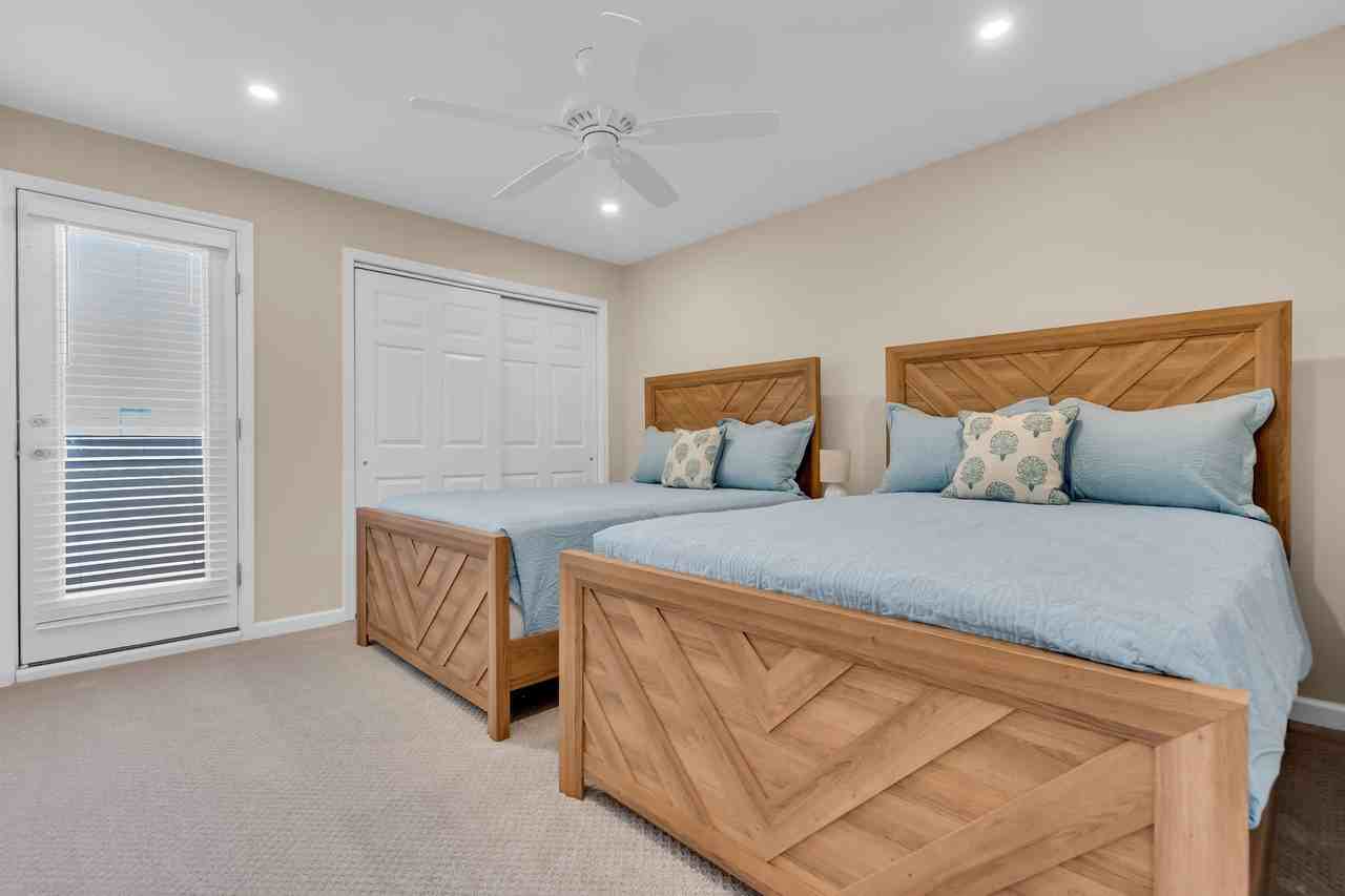 1102 Boulevard #11 - Photo 5 of 13