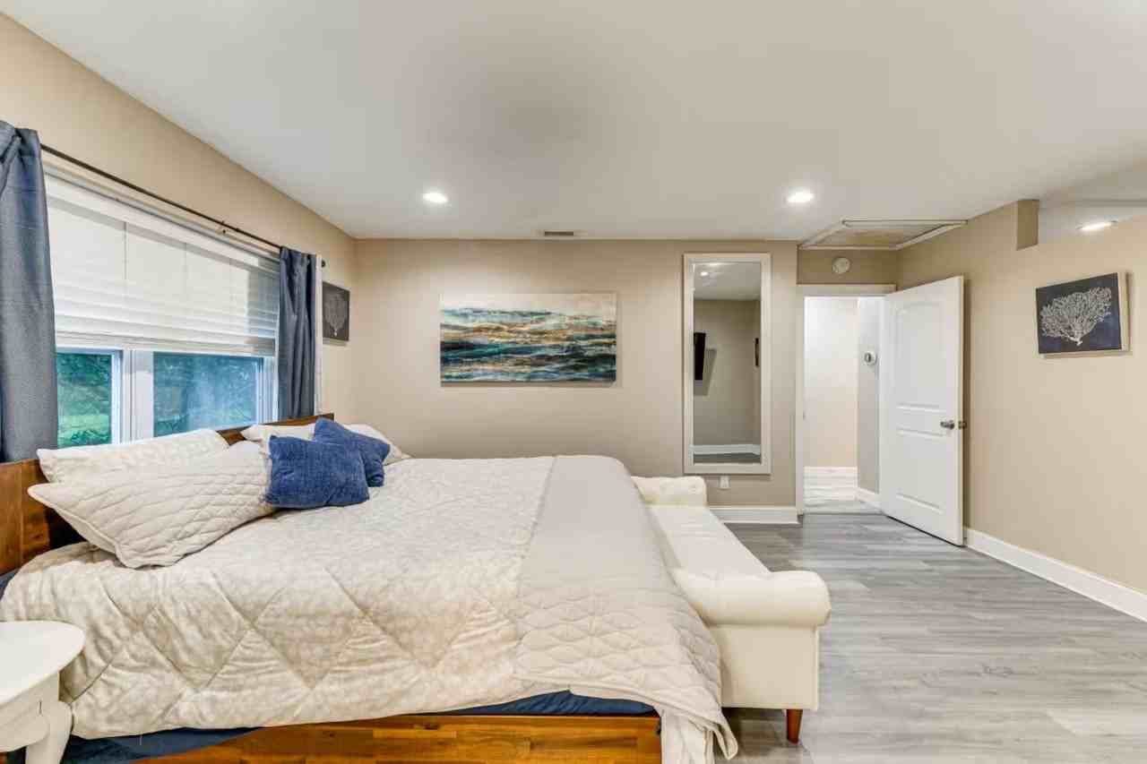 7525 2nd Ave W - Photo 7 of 20