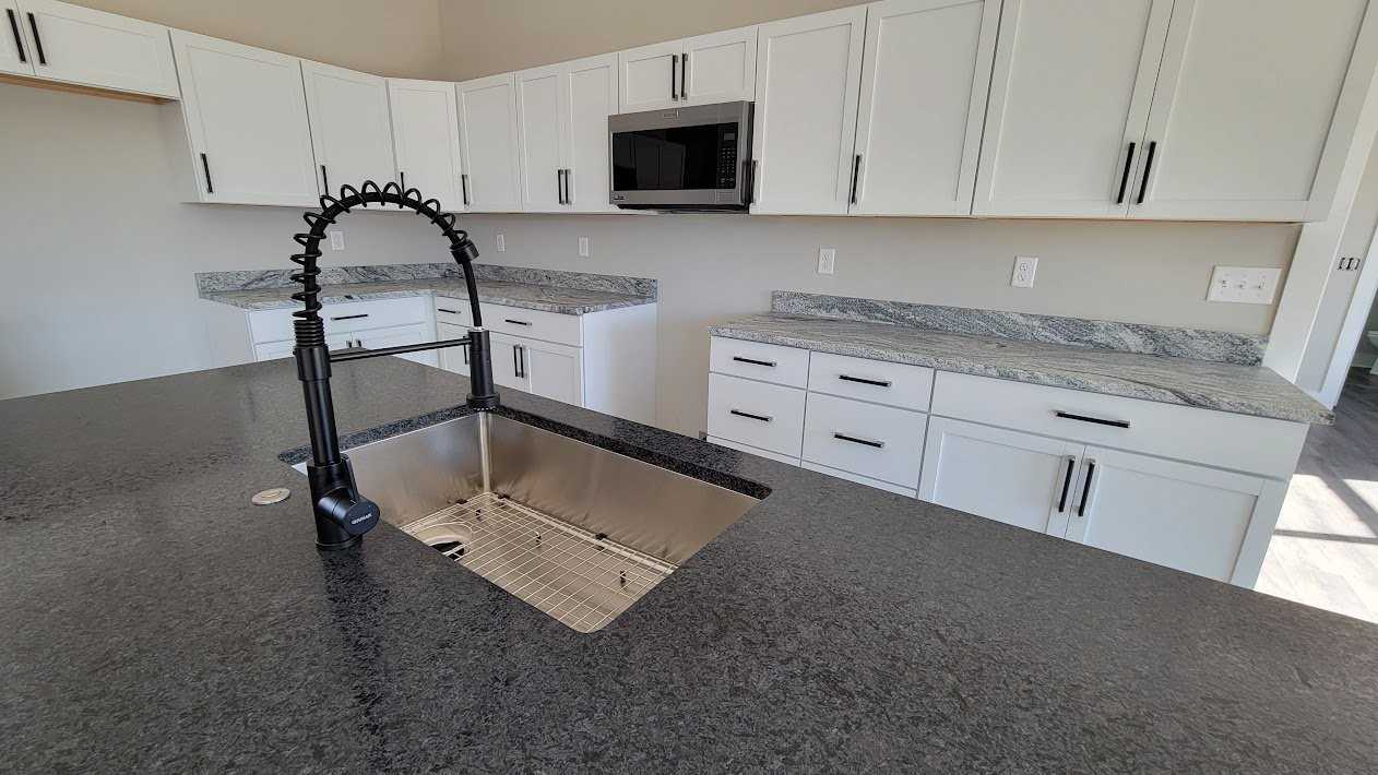 405 Sugar Maple Ln - Photo 5 of 12