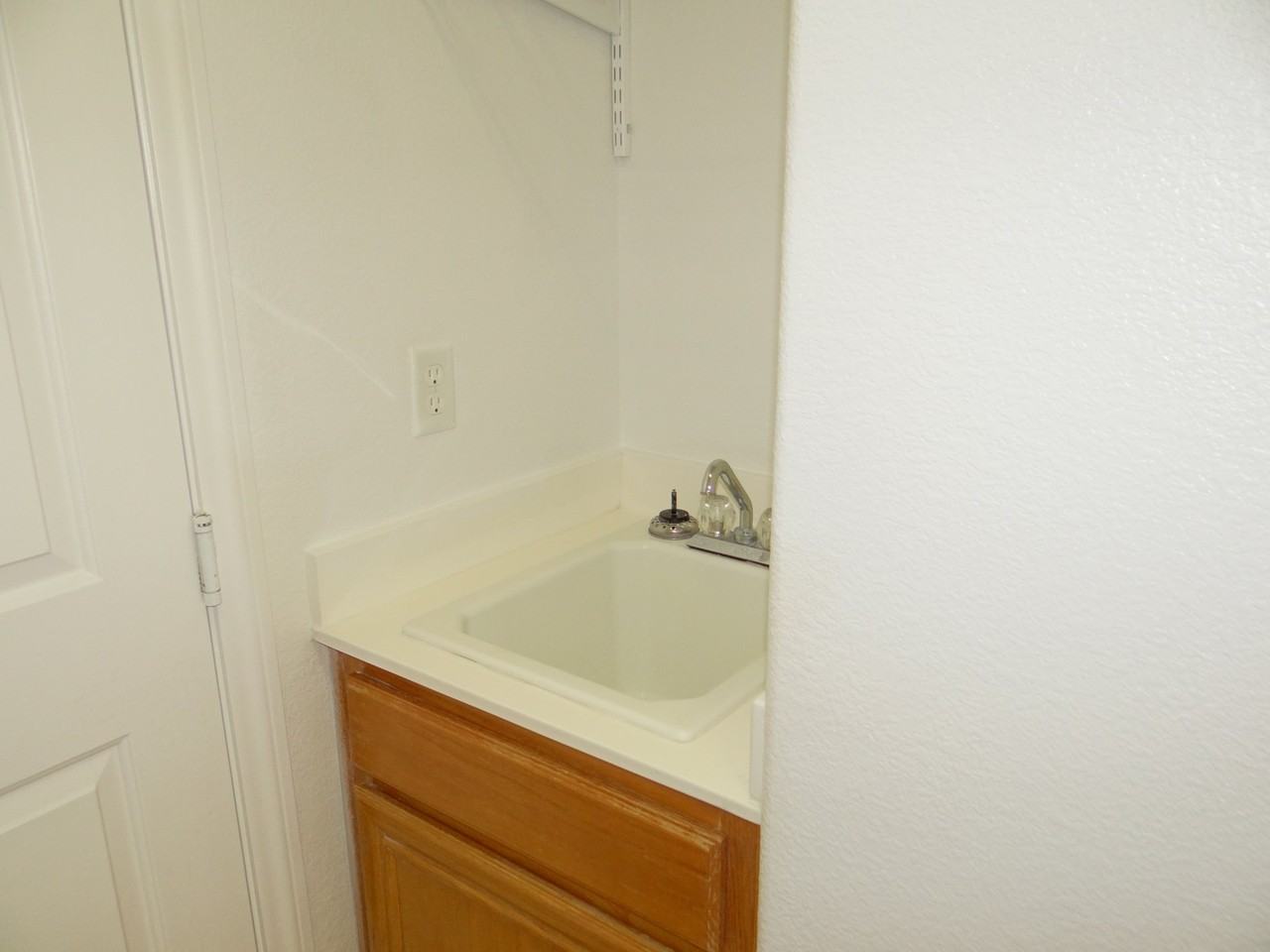 10119 W Mesa Vista Ave - Photo 4 of 20