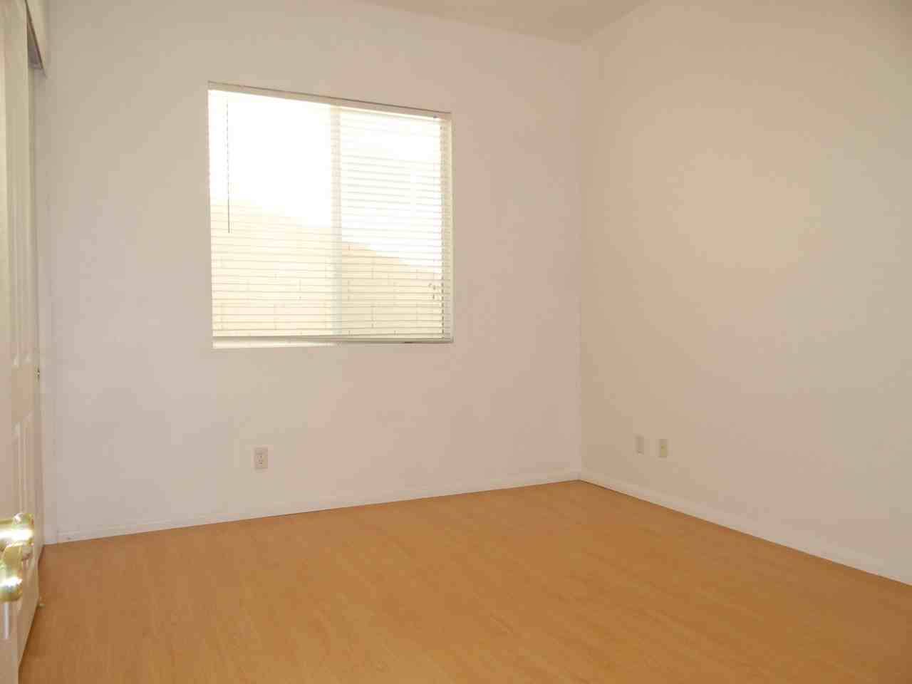 10119 W Mesa Vista Ave - Photo 5 of 20