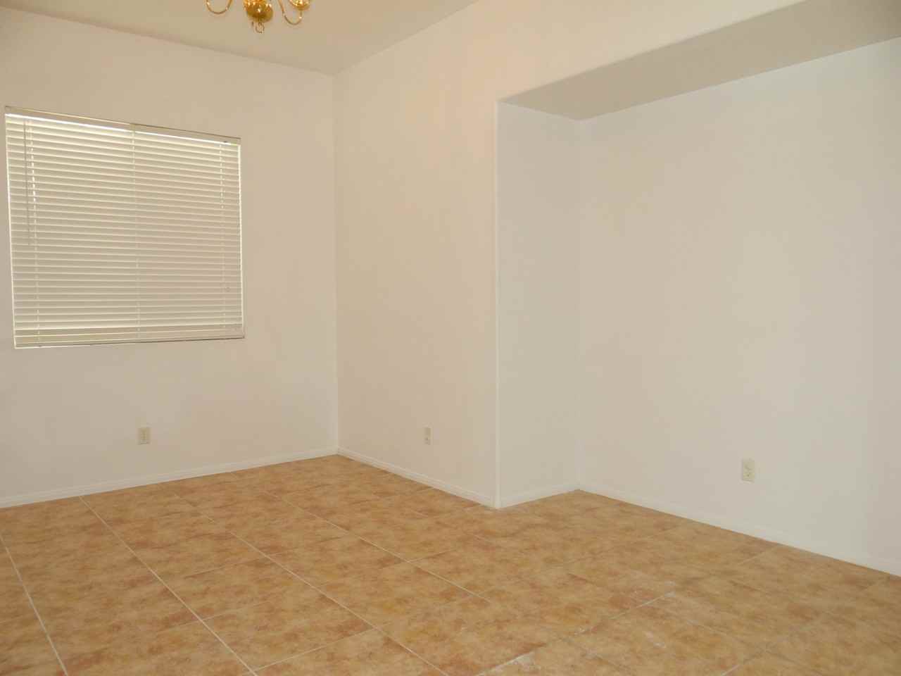 10119 W Mesa Vista Ave - Photo 6 of 20