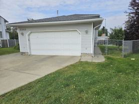 2048 43 St Nw - Photo 1 of 1