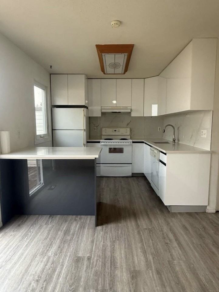22 Whitman Close Ne - Photo 6 of 23
