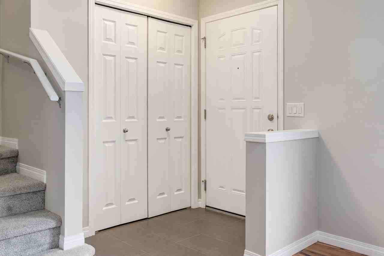 3294 New Brighton Gdns Se - Photo 2 of 18