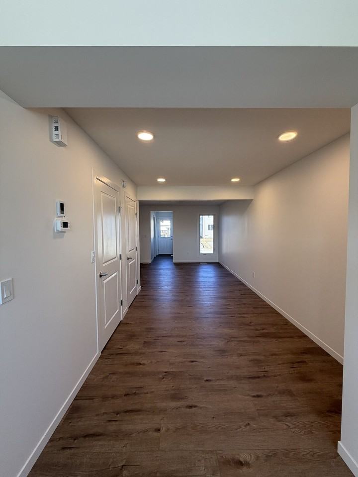 20772 - 21010 24 Ave Nw - Photo 4 of 25
