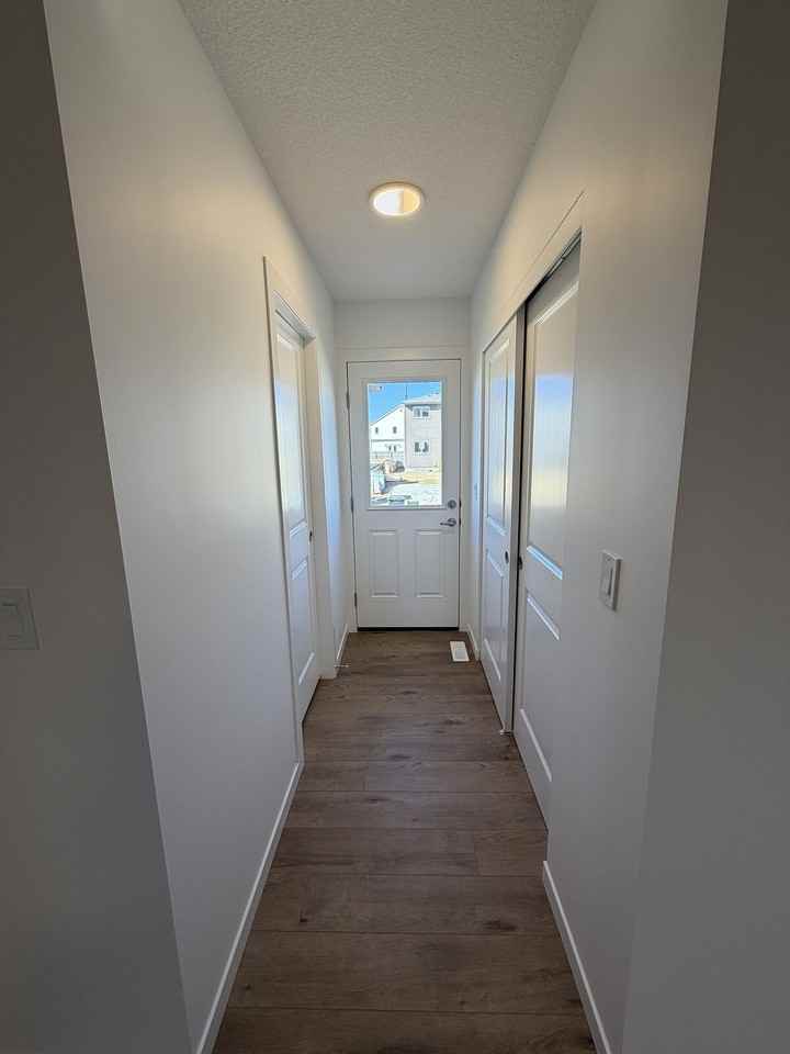 20772 - 21010 24 Ave Nw - Photo 5 of 25