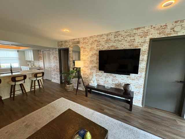 112 Windward Pl #112 - Photo 5 of 25