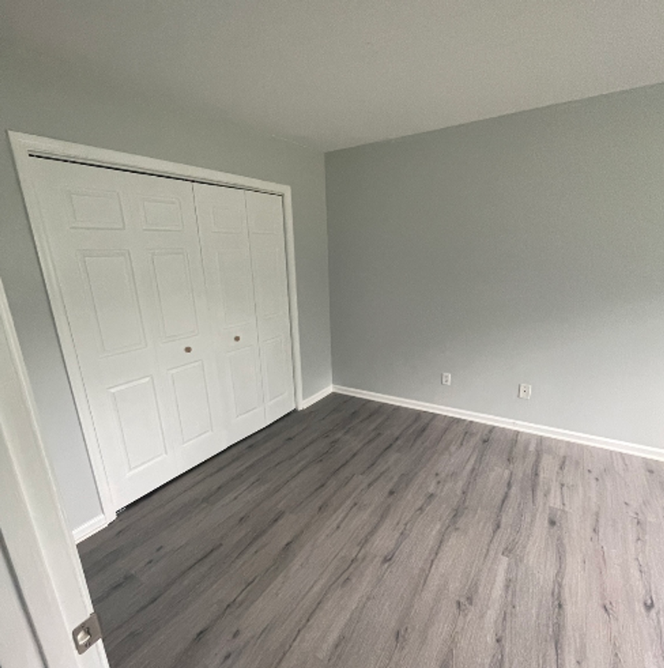 310 Caroline Dr #420 - Photo 7 of 9