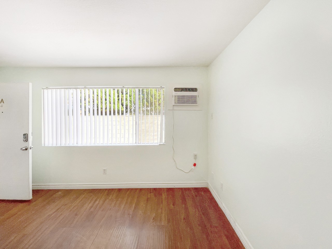 5709 Willowcrest Ave #A - Photo 4 of 11