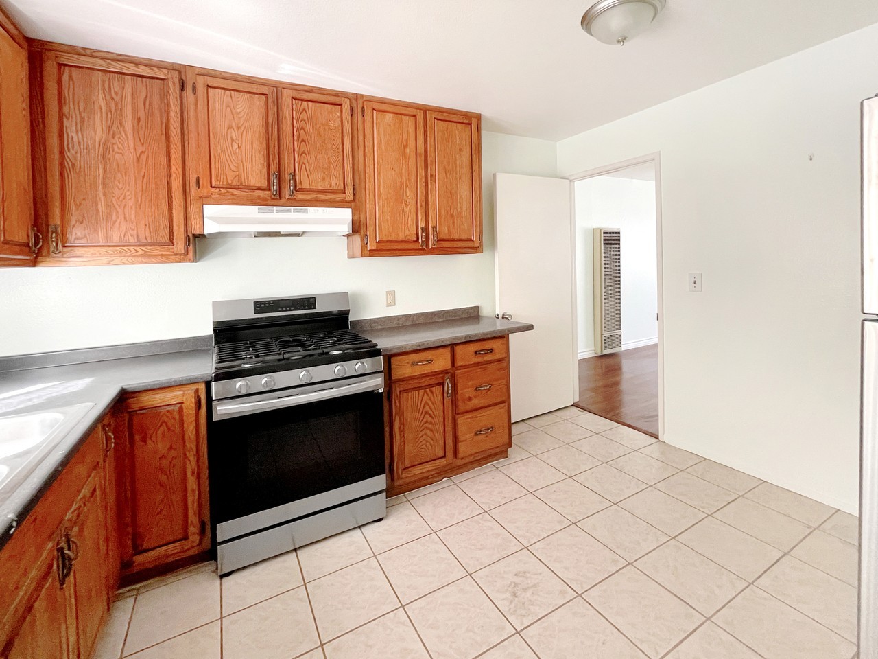 5709 Willowcrest Ave #A - Photo 6 of 11