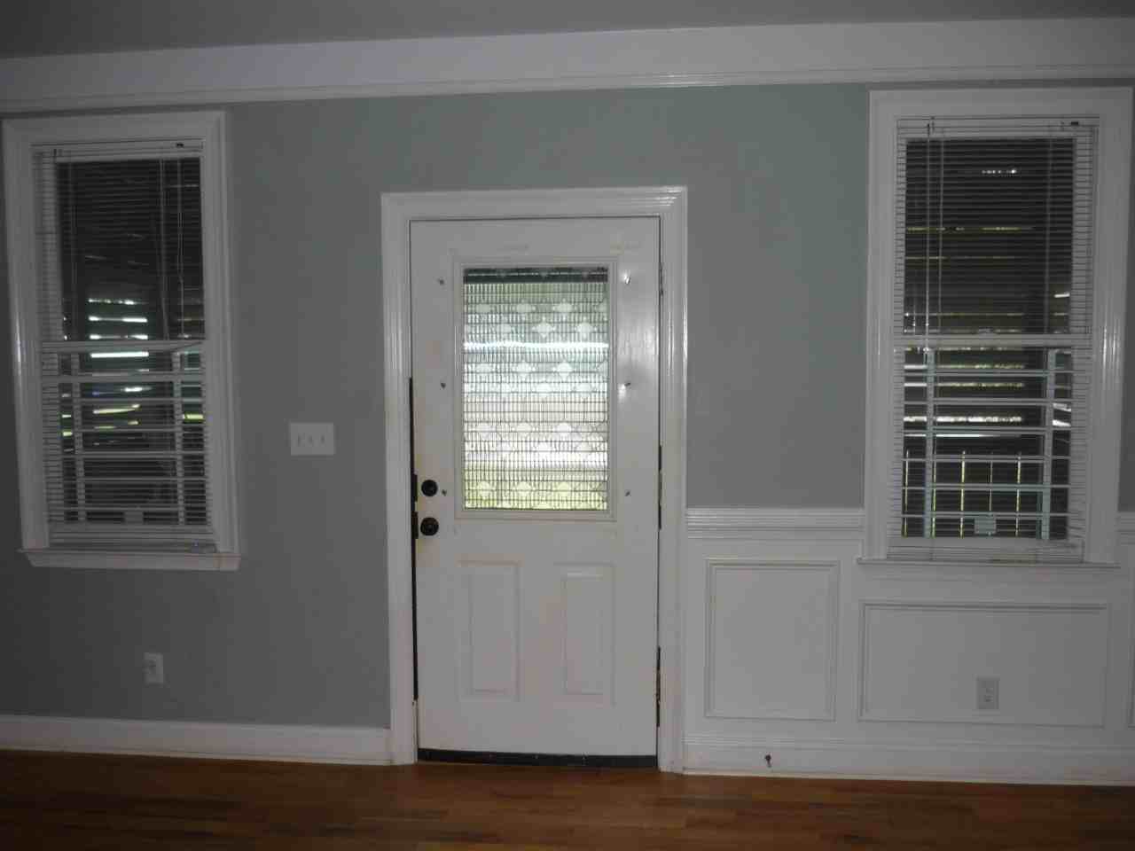 238 Wilbur Ave Se #2 - Photo 7 of 17
