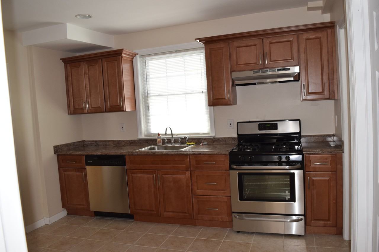 89 Lowell St #NA - Photo 7 of 20