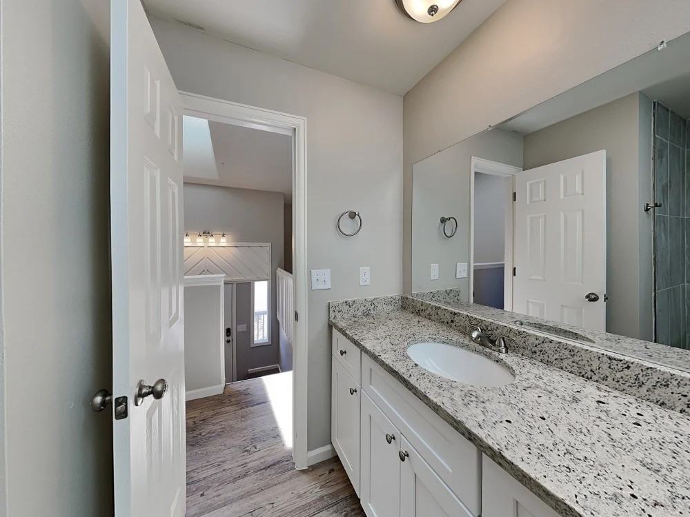 3707 N Albany Ave #NA - Photo 3 of 3
