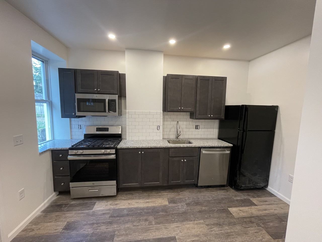 923 Bryn Mawr Rd #1 - Photo 4 of 12