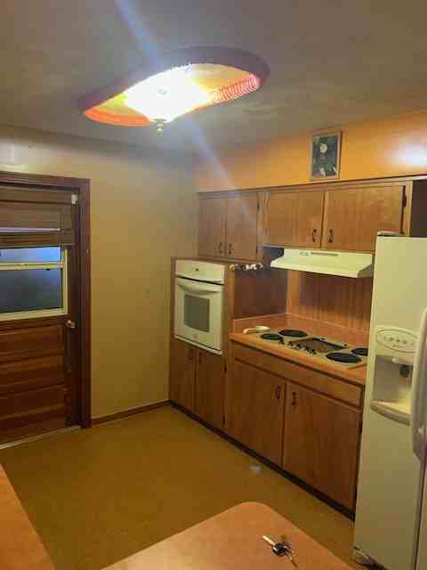 1332 Imperial Dr #NA - Photo 4 of 8
