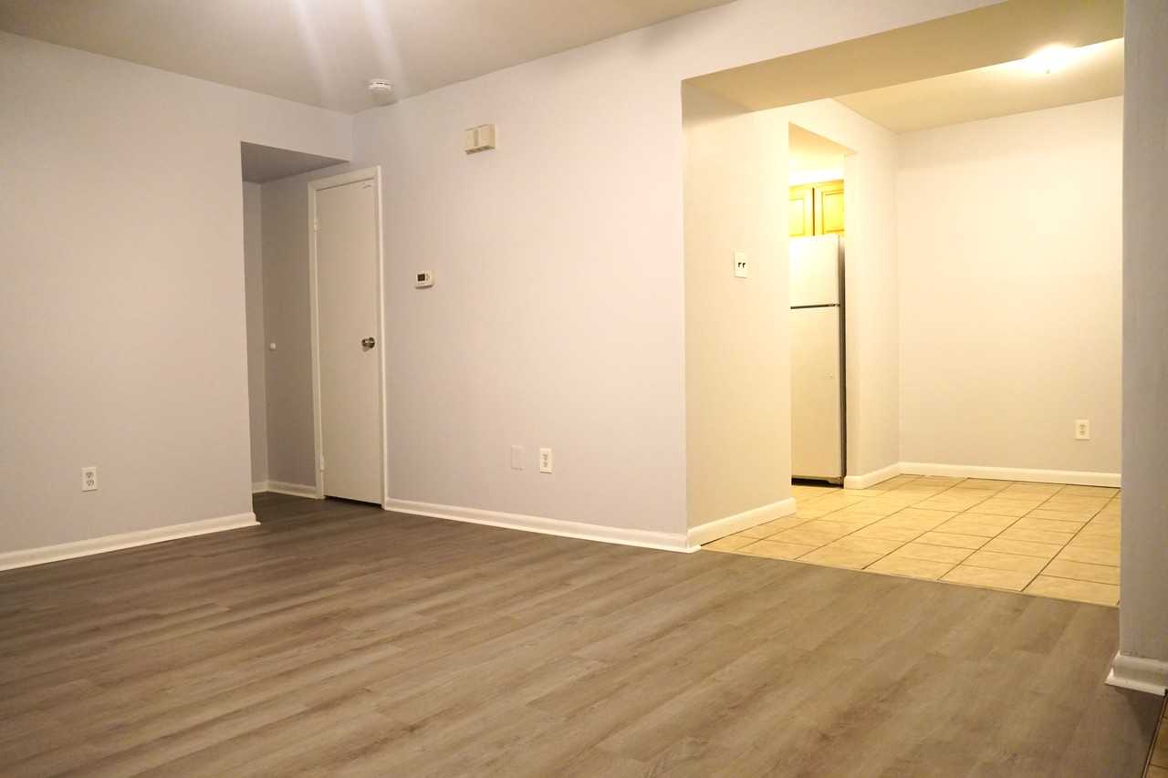 3850 Woodhaven Rd #810 - Photo 5 of 22