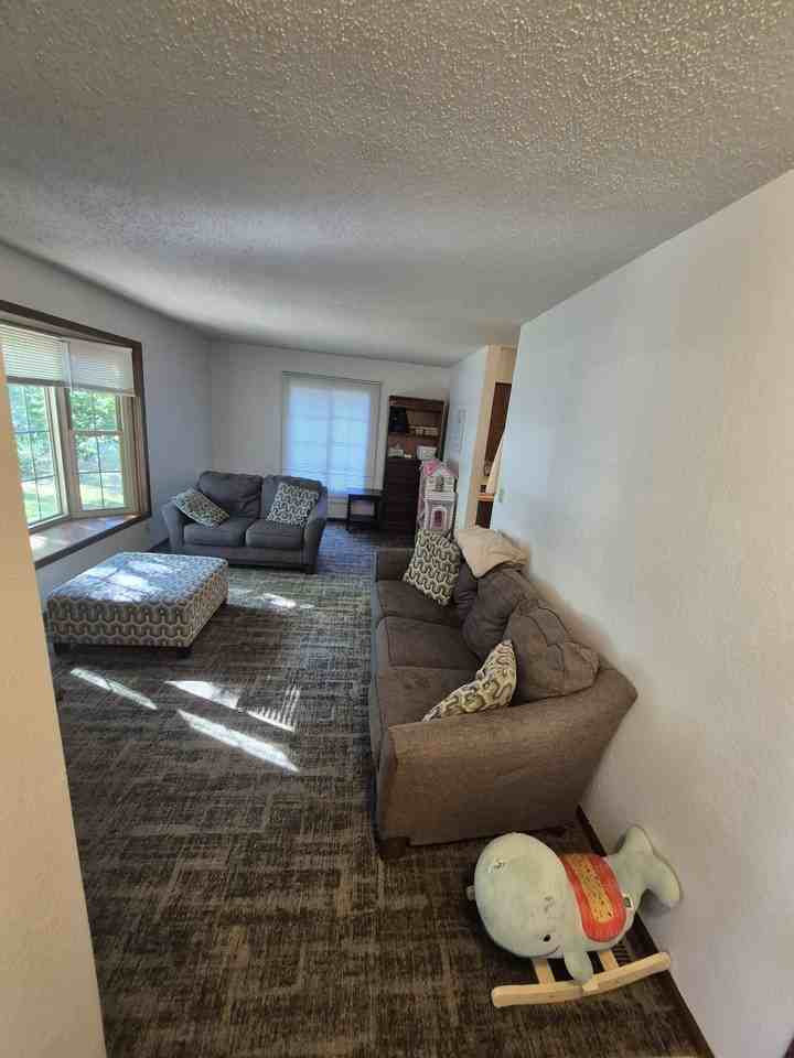 137 35th Ave N #NA - Photo 4 of 13