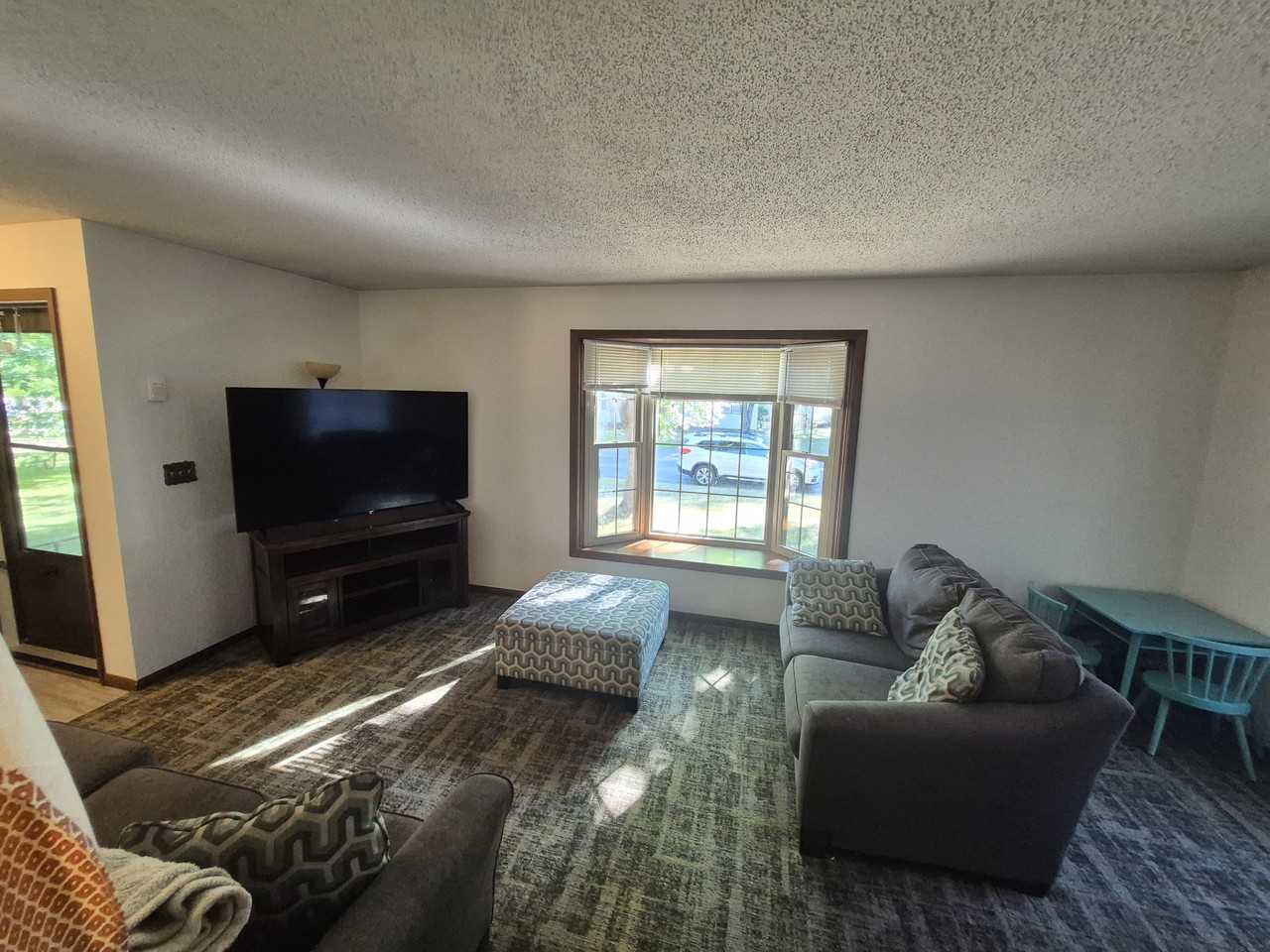 137 35th Ave N #NA - Photo 5 of 13