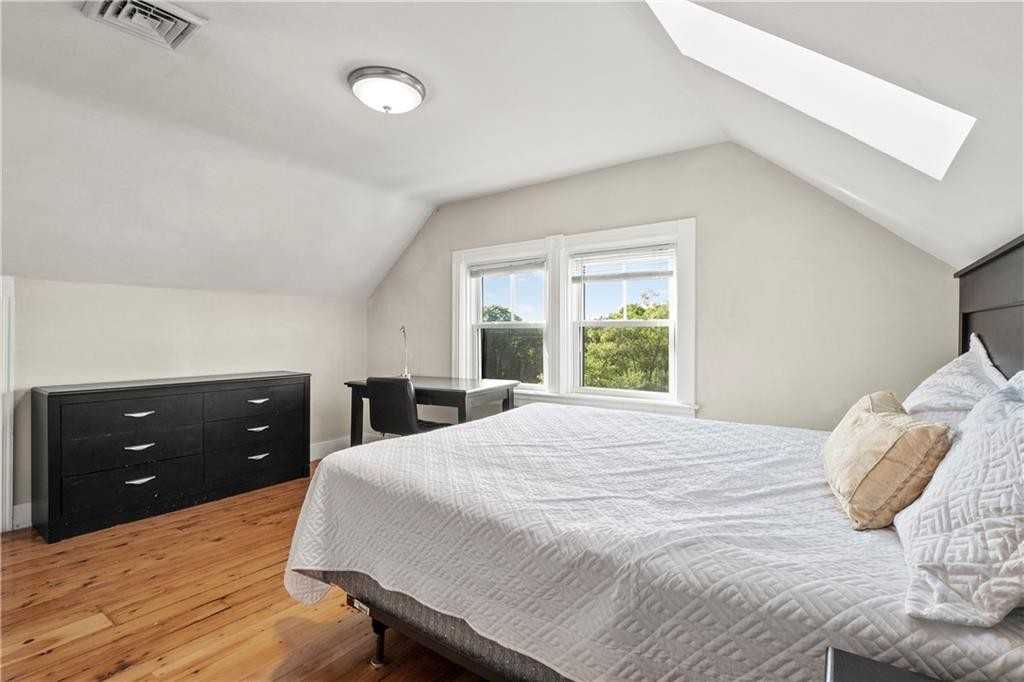 73 Olney St #3 - Photo 4 of 19